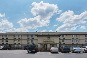 Image of Quality Inn & Suites Detroit Metro Airport