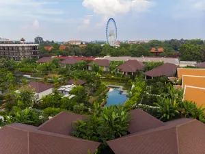 Image of Angkor Green Gardens by Dara