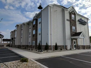 Image of Microtel Inn & Suites by Wyndham Clarion