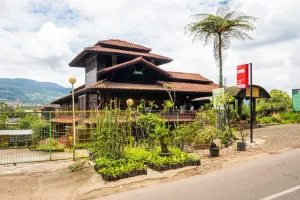 Image of Capital O 2640 Cottage GS Rumah Kayu Syariah