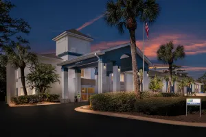 Image of Holiday Inn Express Saint Simons Island by IHG