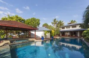 Image of deVos - The Private Residence