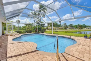 Image of Pool, Lake and Sunset Views Home in Sarasota