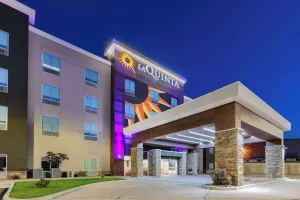Image of La Quinta Inn & Suites by Wyndham Jackson-Cape Girardeau