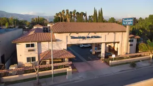Image of Travelodge Inn & Suites by Wyndham West Covina