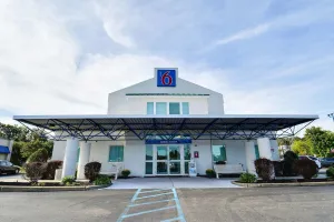 Image of Motel 6-Tewksbury, MA - Boston