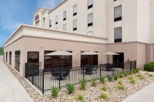 Image of Hampton Inn & Suites Grove City