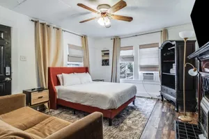 Image of Jefferson Flat - Balcony Suite
