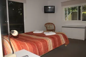 Image of 84 The Spit Holiday Apartments