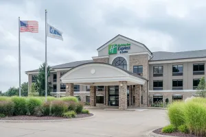 Image of Holiday Inn Express & Suites Wadsworth by IHG