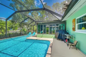 Image of Canal-Front Outdoor Oasis Home in Crystal Water