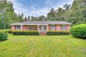 Image of Peaceful Lumberton Home - 7 Mi to Dtwn Riverwalk!