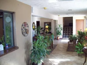 Image of Lyons Inn