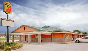Image of Super 8 by Wyndham Siloam Springs