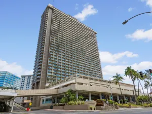 Image of Ala Moana Honolulu by Mantra