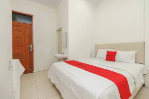 Image of RedDoorz @ Haraito Tarutung