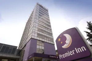 Image of Premier Inn London Hammersmith - Ravenscourt Park