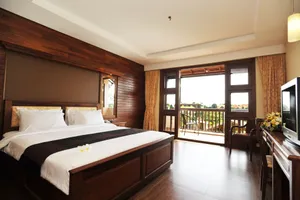 Image of City River Hotel