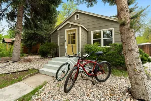 Image of Charming Old Town Bungalow with Free Cruiser Bikes
