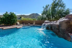 Image of Casa Dynamite 4 Bedroom Home by RedAwning