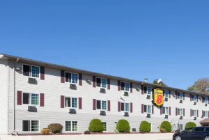 Image of Super 8 by Wyndham Johnstown/Gloversville