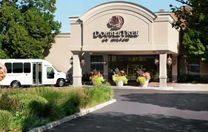 Image of DoubleTree by Hilton Chicago/Alsip