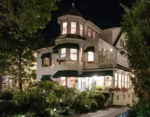 Image of Harbour Towne Inn on the Waterfront