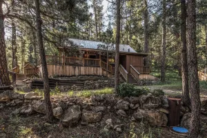 Image of RockInn Pines