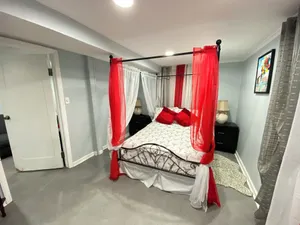 Image of Nice 3 bedrooms apt 4 lovely group family 25 mins 2 NY City