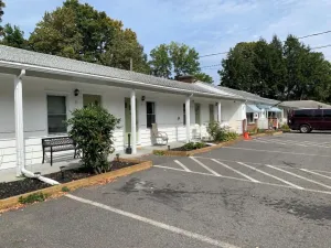 Image of Heart of the Berkshires Motel