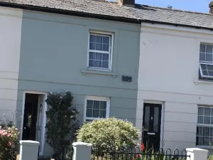 Image of Old Sea Captains House 2 Bedroom Littlehampton