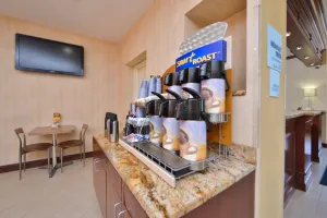 Image of Holiday Inn Express Laguardia Airport by IHG