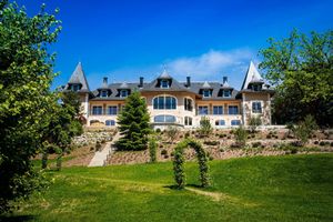 Image of Hôtel L'Incomparable by Les Etincelles