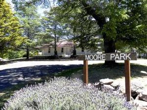 Image of Moore Park Inn