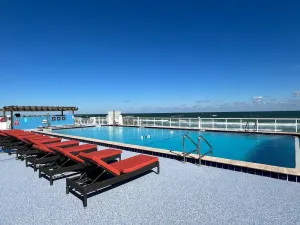 Image of Casa Del Mar Beach Resort
