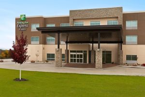 Image of Holiday Inn Express & Suites - Beaver Dam by IHG