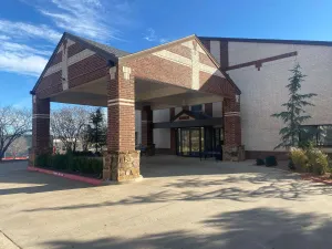 Image of SureStay Plus by Best Western Edmond