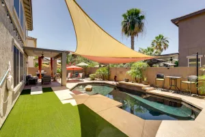 Image of Pool, Fire Pit and Grill Goodyear Home!