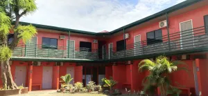 Image of Max Travellers Inn by RedDoorz