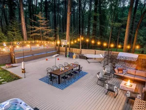 Image of ATL Patio Paradise Pool, HotTub, Theater, GmRm, B-Ball