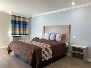 Image of Mojave Inn
