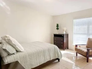 Image of Contemporary 3 Bedroom Home in Dade City