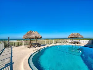 Image of Chateau 6W Alluring Beachfront Condo