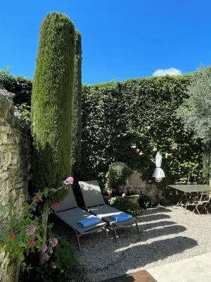 Image of Charming house in hamlet 18 th in the heart of the Luberon with swimming pool and air conditioning