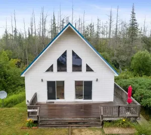 Image of Paradise Chalet on Paradise Lake