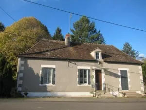 Image of Charming House in Brenne Park: Garden, River, Close to Vienne, Near Futuroscope