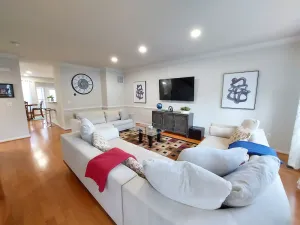 Image of Stunning 2400 Sqft. 4 BR, 3.5 BT in the most convenient location to Quantico