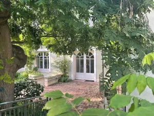 Image of Magnificent Charming Residence by the Water, Less than 1 Hour from Paris