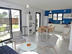 Image of 3 minutes WALK from the BEACH on the BAY side: modern, quiet TYMAD HOUSE