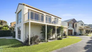 Image of The Dunes 1 - BYO Linen